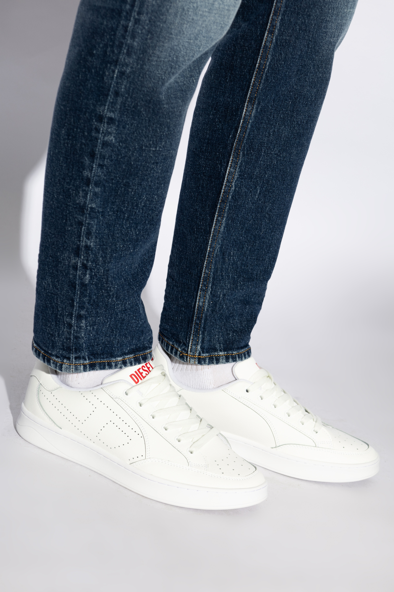 White Sneakers S-DAKOTA LOW Diesel - Vitkac AS
